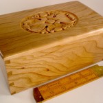 Tudor rose box