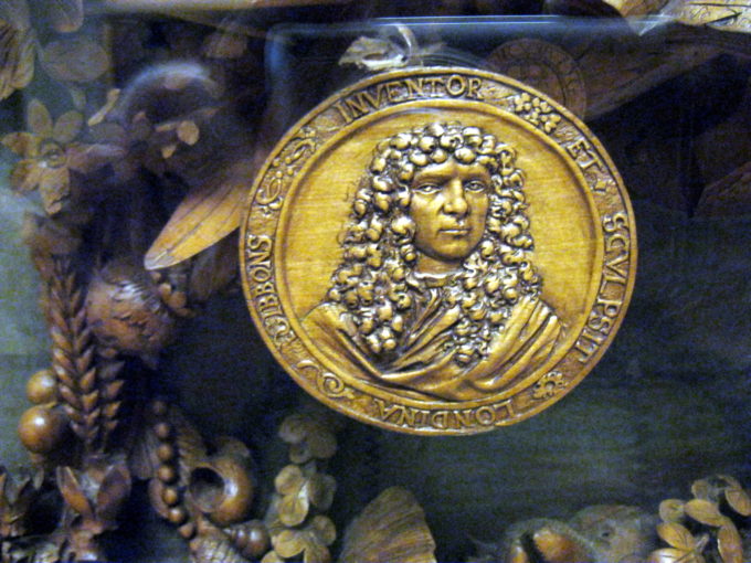 closeup photo of Gibbons' signature medallion