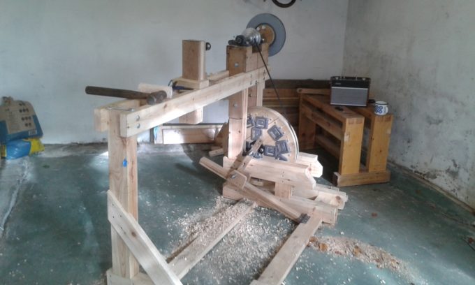 Simon Jack's treadle lathe