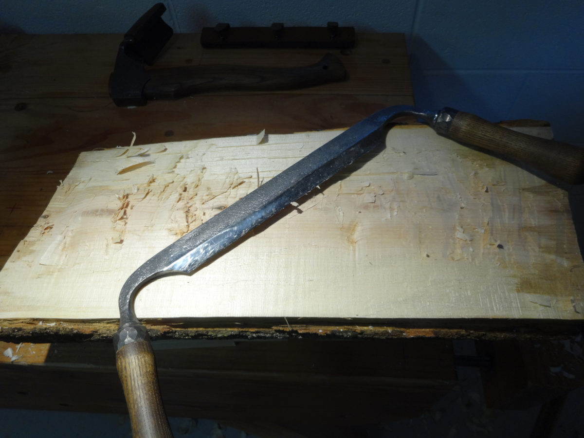 photo - smooth bottom with a drawknife